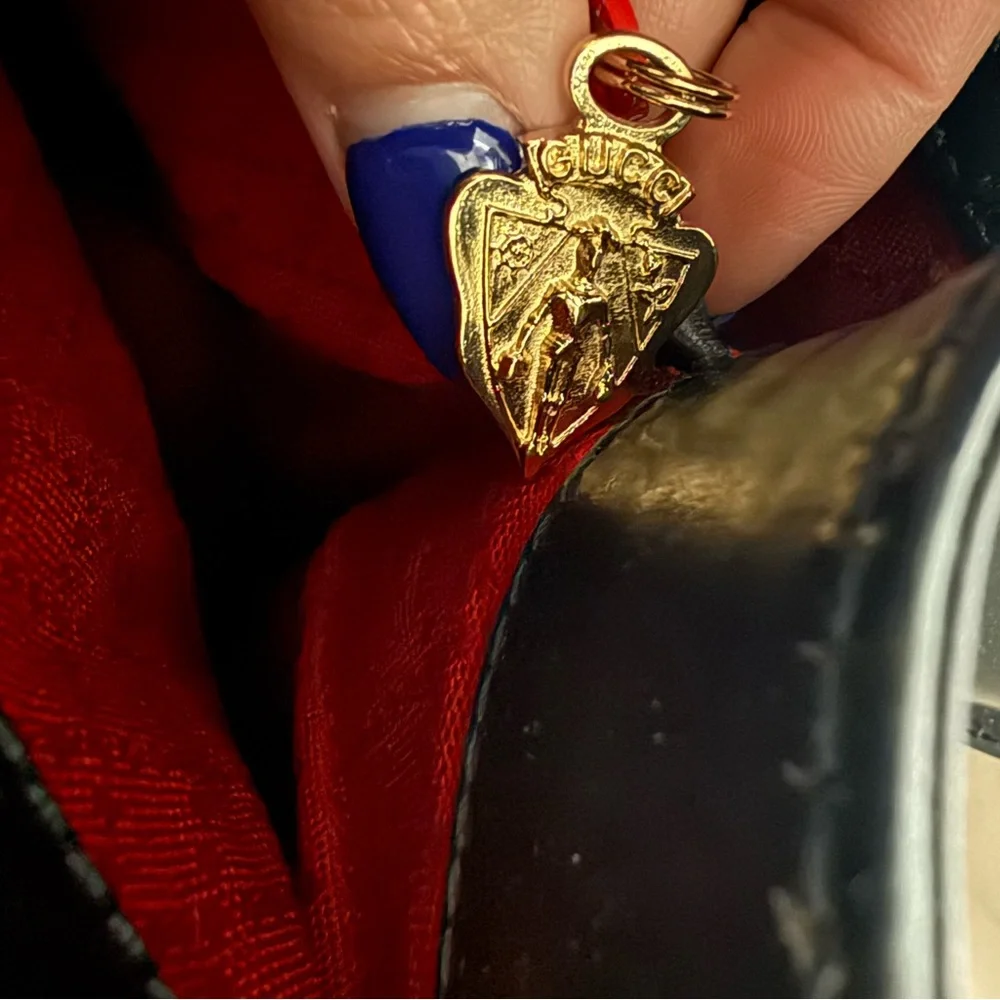 Gucci Diana Bamboo Satchel - Picture 8 of 9